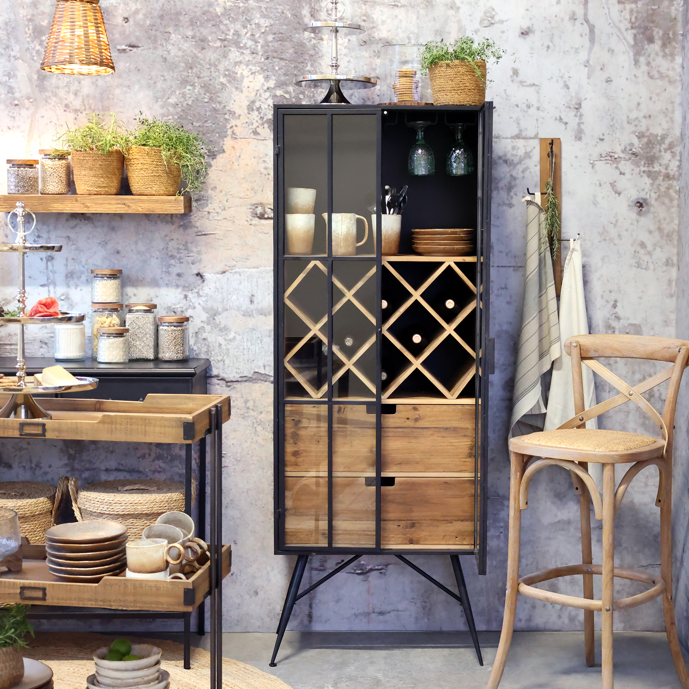 Display cabinet with space for bottles and glasses - H170/L65/B36.5 cm - Antique black