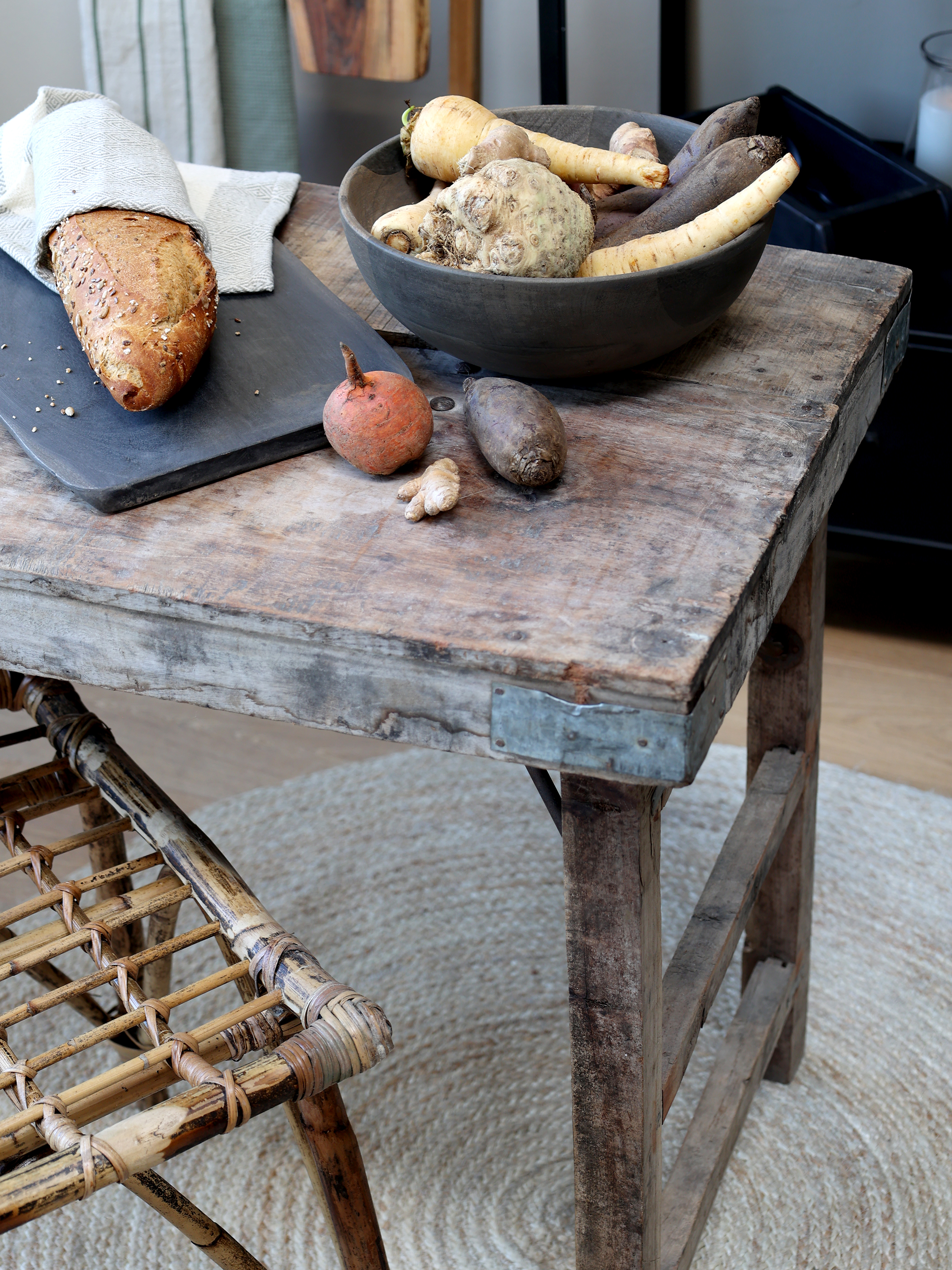 Grimaud old wooden table - H67/L120/B60 cm - Natural - 12