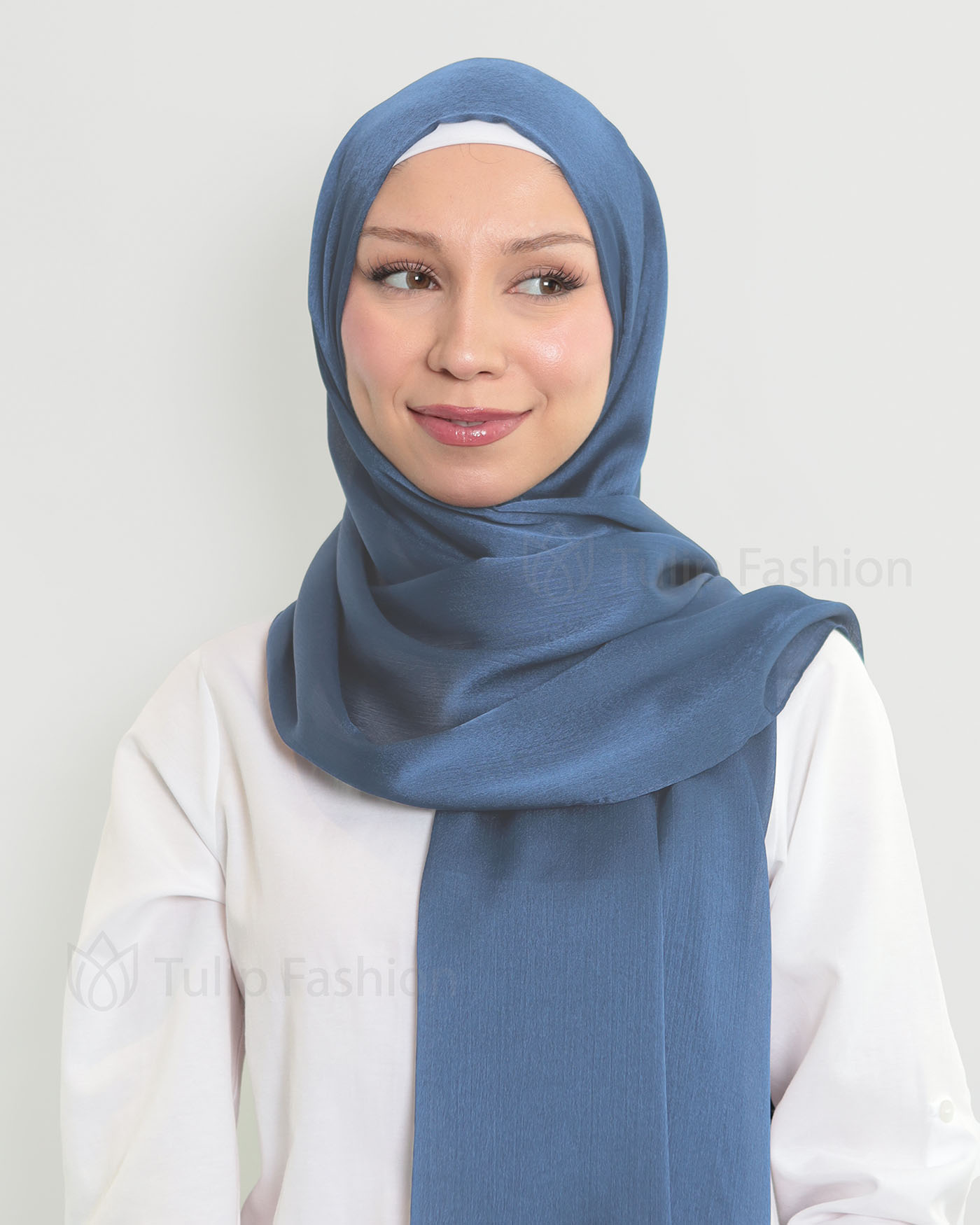 Hijab - Metallic Satin - Royal Blue - 2