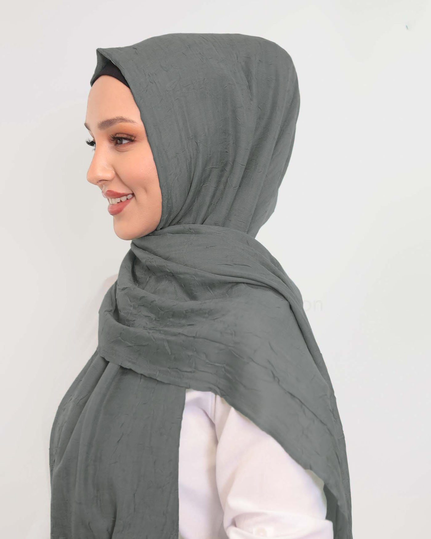 Hijab - Crinkle Woven - Dark Gray - 2
