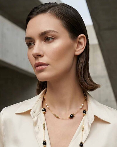 Halsband 4567 guldfärgat