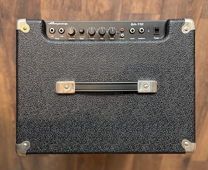 Ampeg BA112