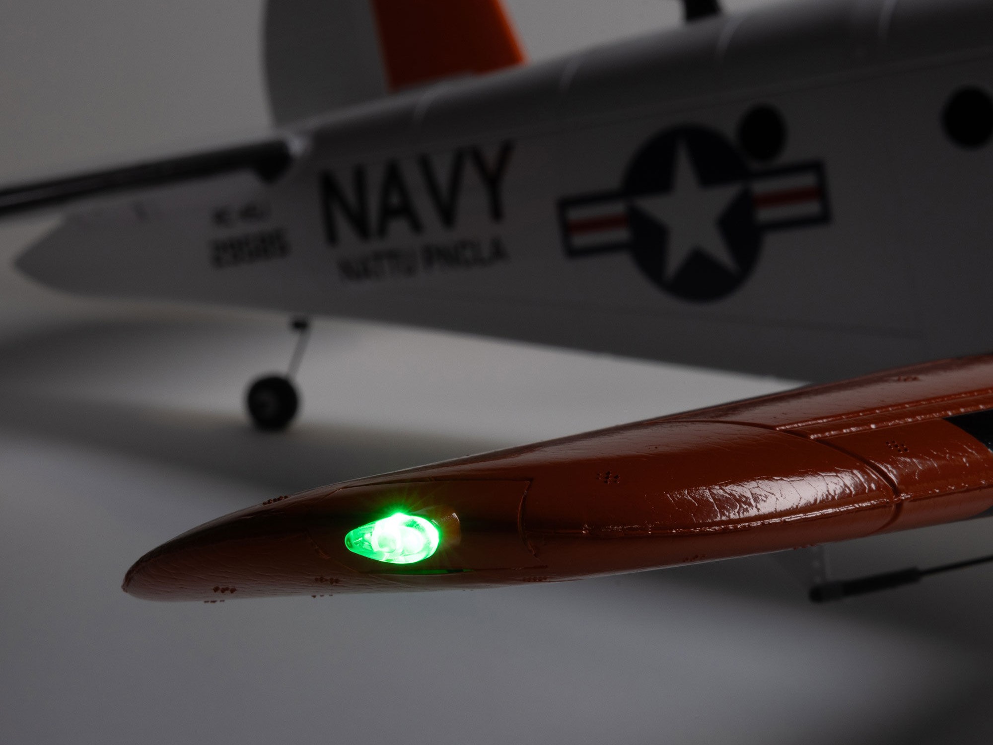 E-Flite EFL-3727 Beechcraft D18/RC-45J 1.5m PNP - 14