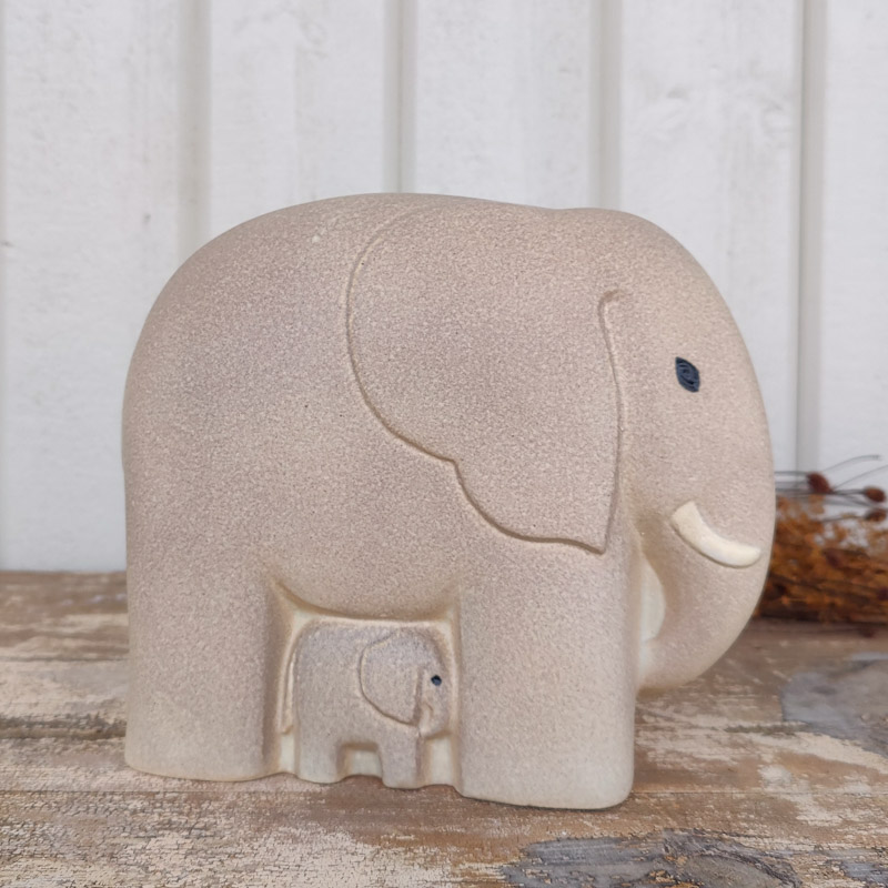 Elefant med unge av Lisa Larson (Ljusgrå)