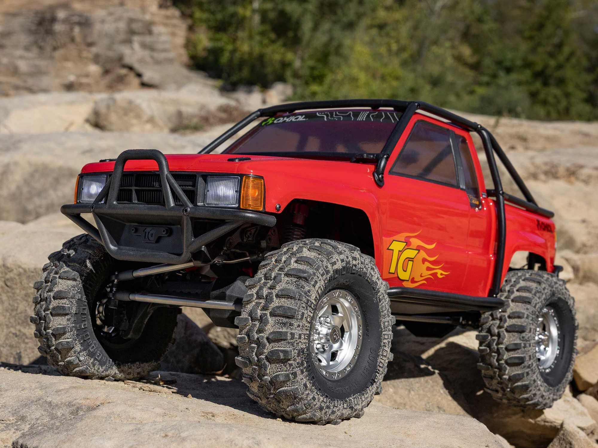 Axial AXI-2062T2 1/10 SCX10 III 1987 Toyota SR5 4X4 RTR Brushed Rock Crawler, Red - 21