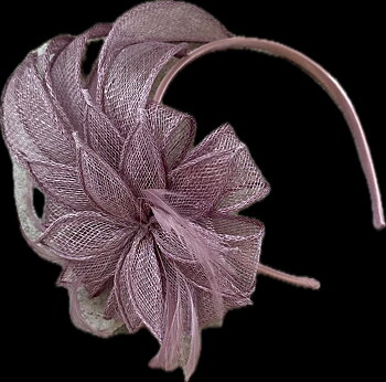 Festdiadem, från Seeberger säljs på Hospitalsgatan 16