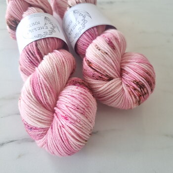 Cherry Blossom Emelilyknits Merino DK 100g handfärgat