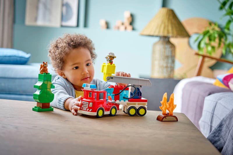 LEGO Duplo 10473 Brandbil och Brandman - 6