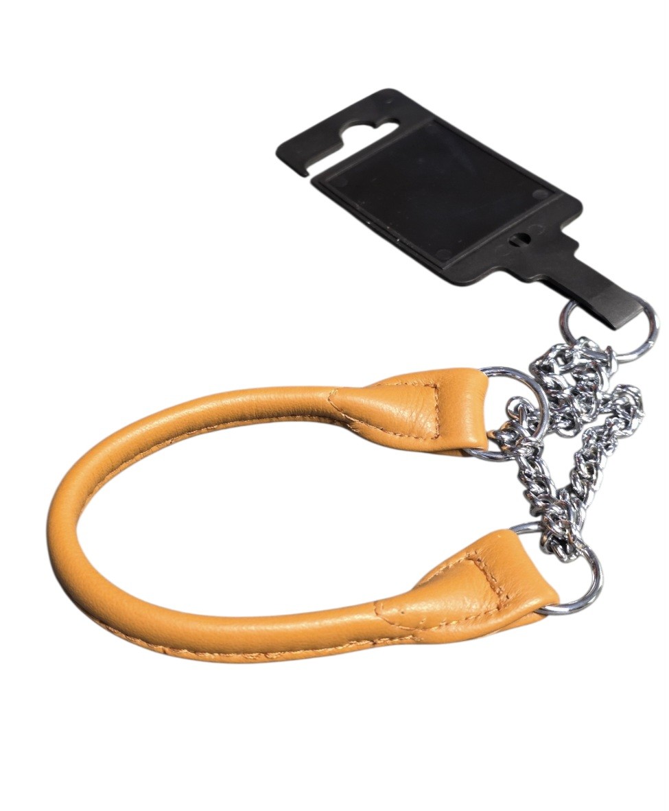 Rundsytt halsband i skinn halvstryp natur