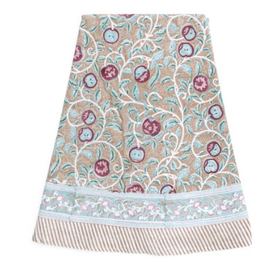 1. Tablecloth - Apple - Beige - 2