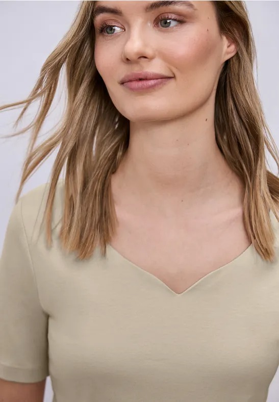 QR Shirt W Heart Neckline - Cotton Beige - Street One