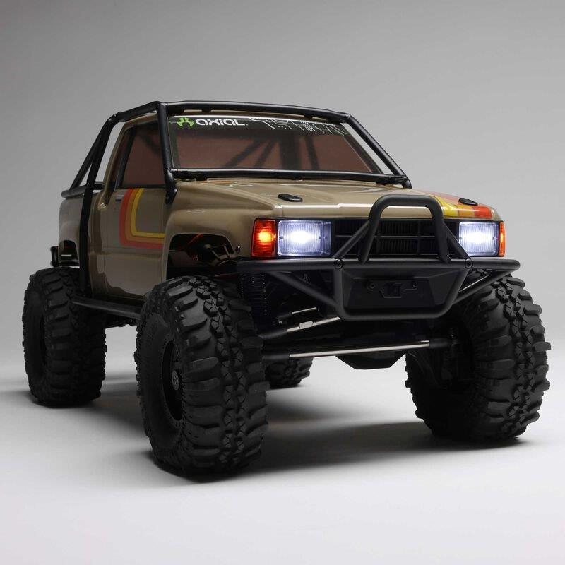 1/10 Axial SCX10 III 1987 Toyota SR5 Brown - 24