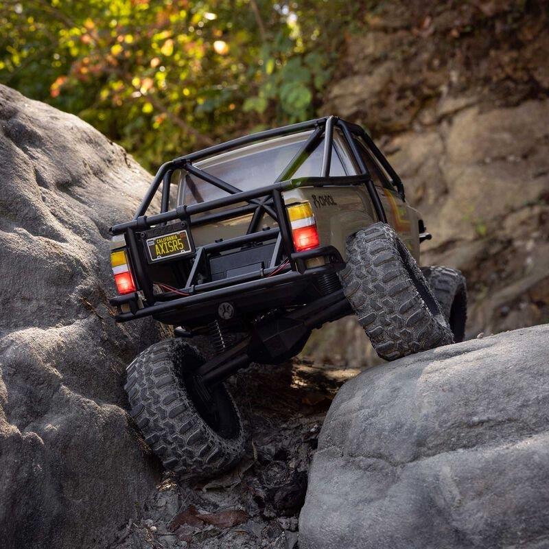1/10 Axial SCX10 III 1987 Toyota SR5 Brown - 5