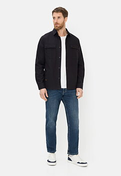 Overshirt. mörkblå  från camel active. 