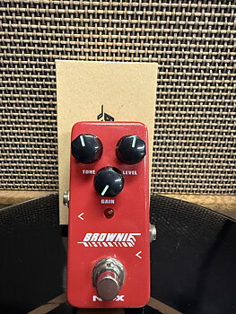 Nux Brownie Distortion