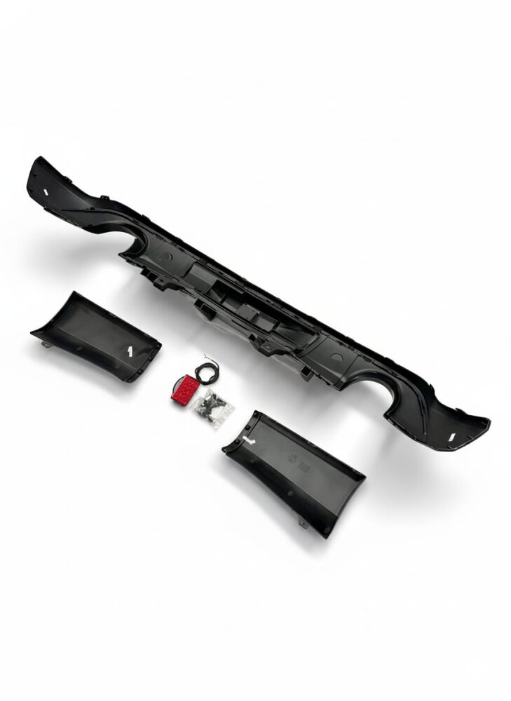 Bakre Diffuser med Bogserögleskydd + LED-ljus – Blank Svart - 6