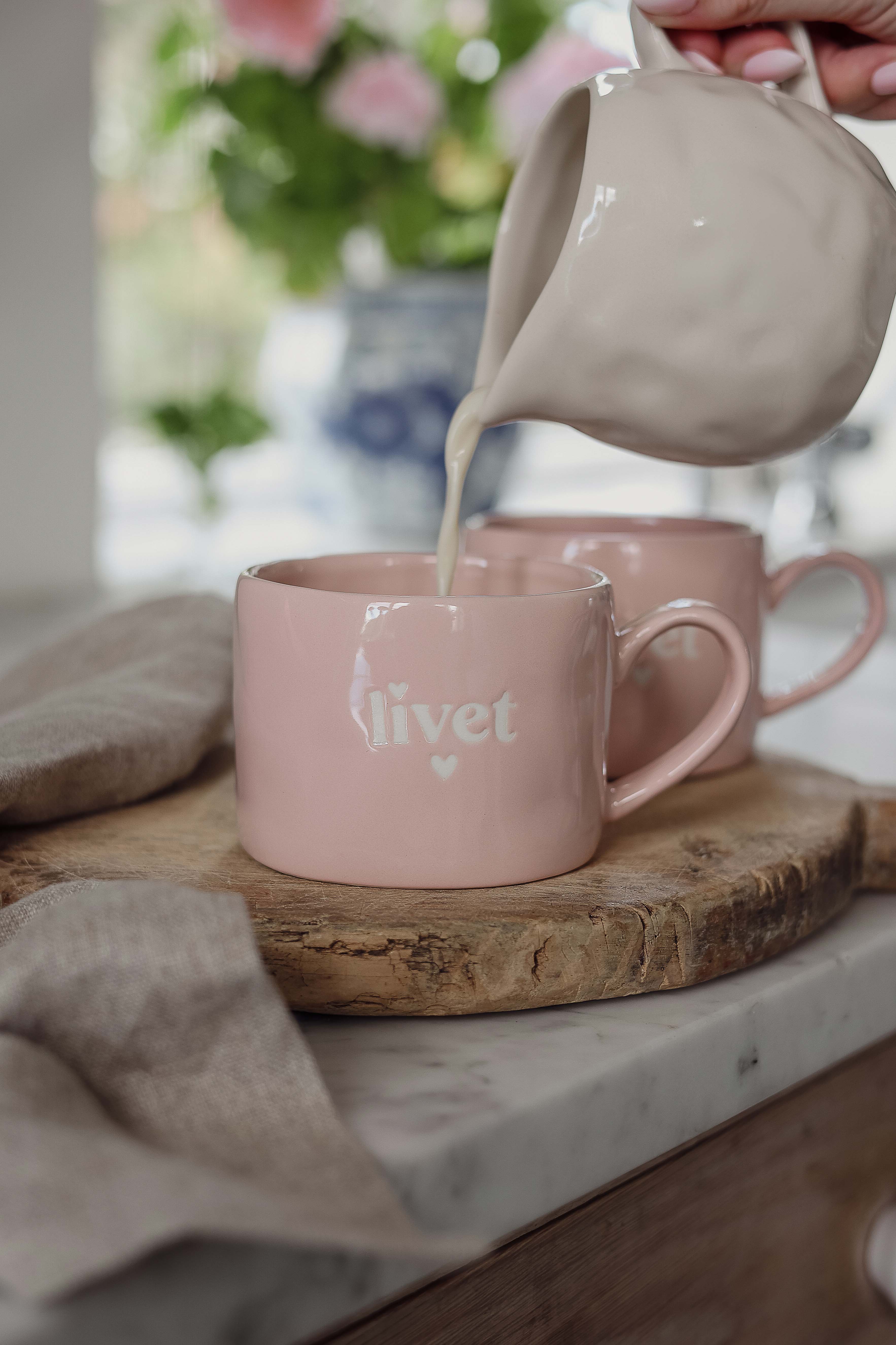 Mug Livet pink - Majas Cottage