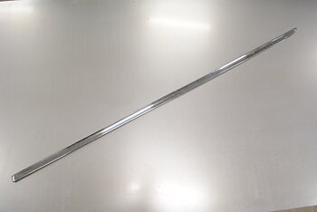 Rostfri list 137,5 x 2,7 cm