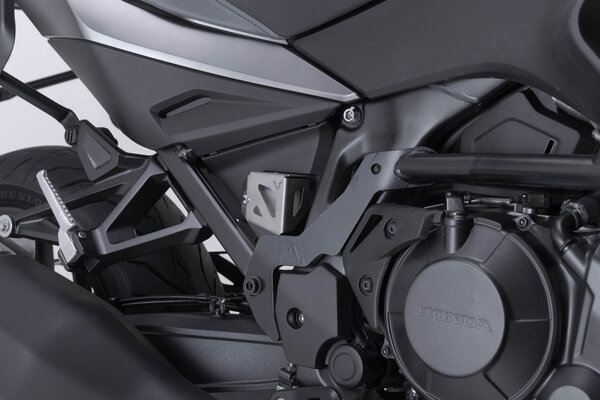 Brake reservoir guard - 4