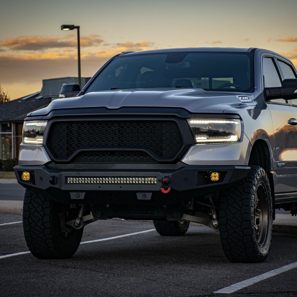 Övre Grill med LED – Rebel – Matt Svart