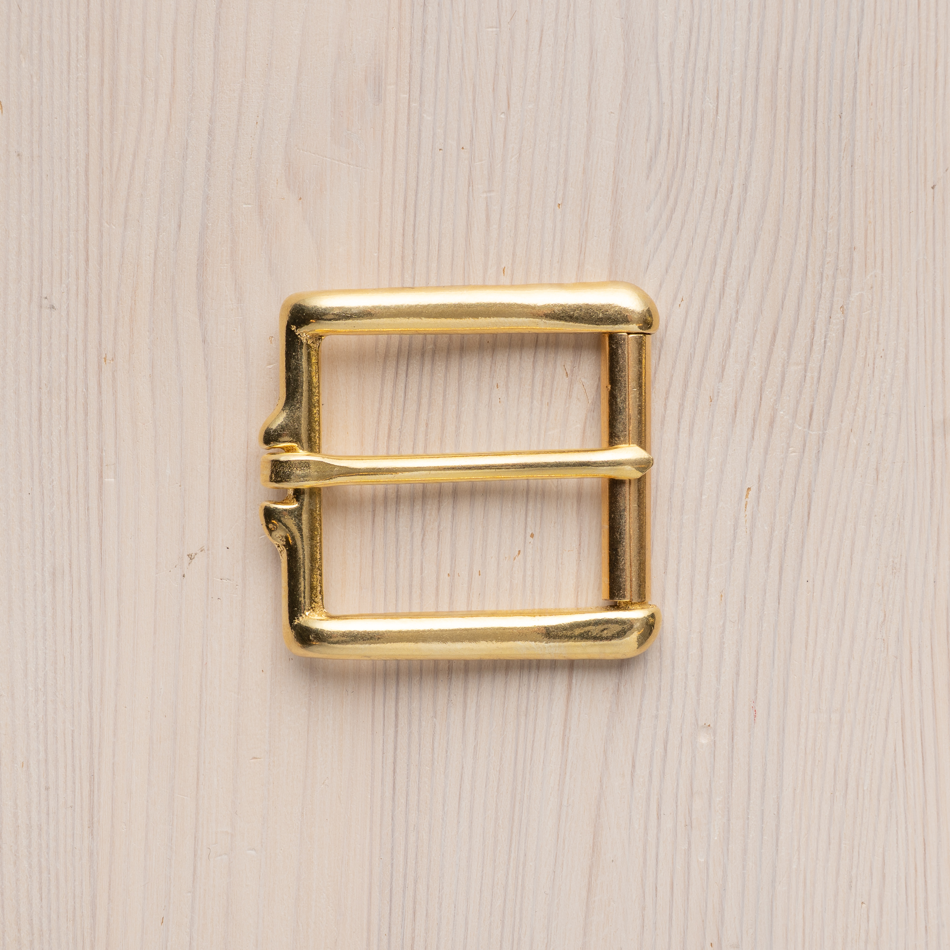 Belt buckle 4 mm brass