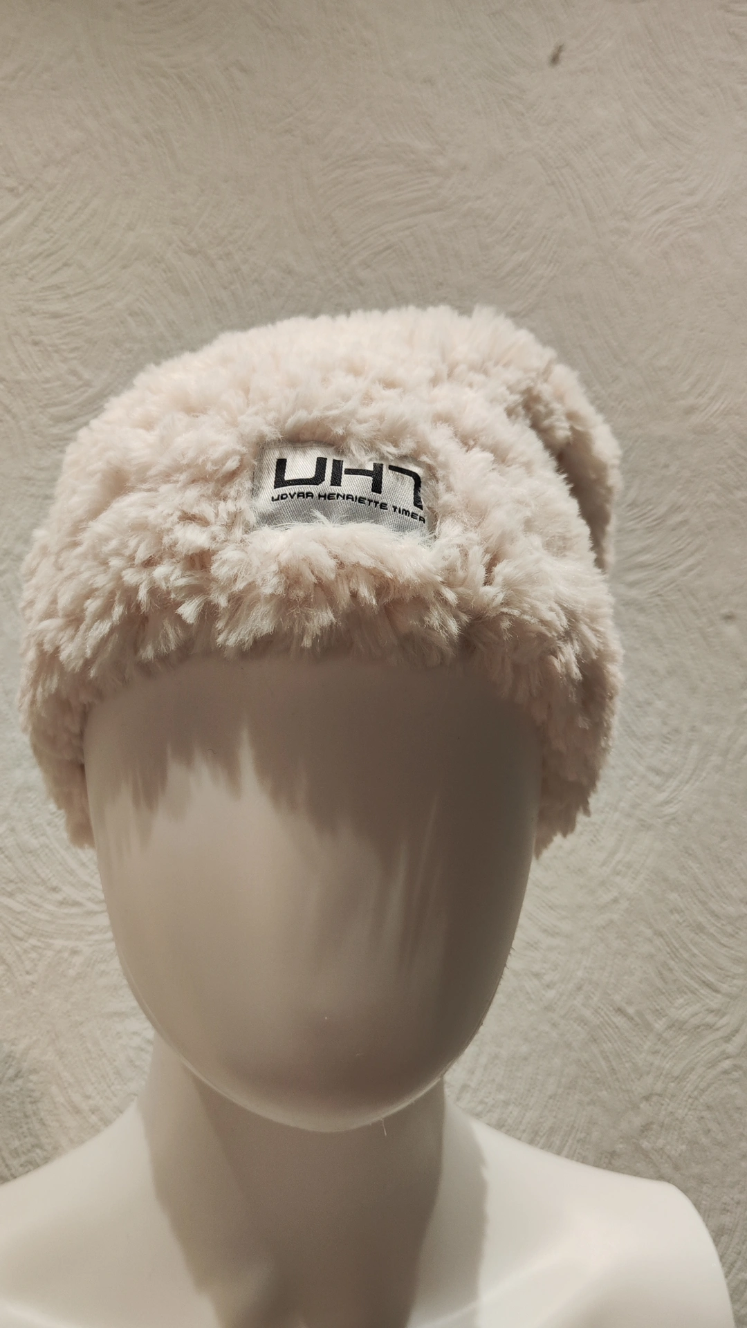 UHT Fluffig mjuk mössa