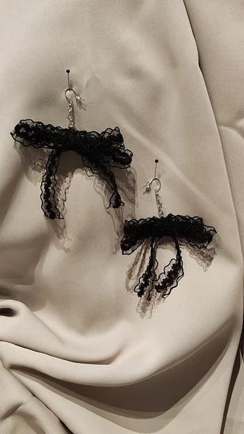 Black Lace Bow Set