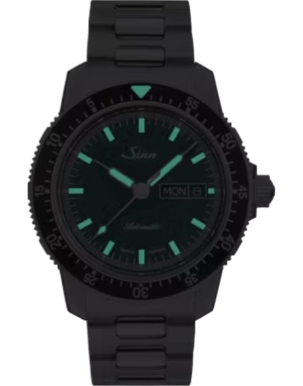 104.0131 Sinn 104 St Sa I MG svart kalvskinn