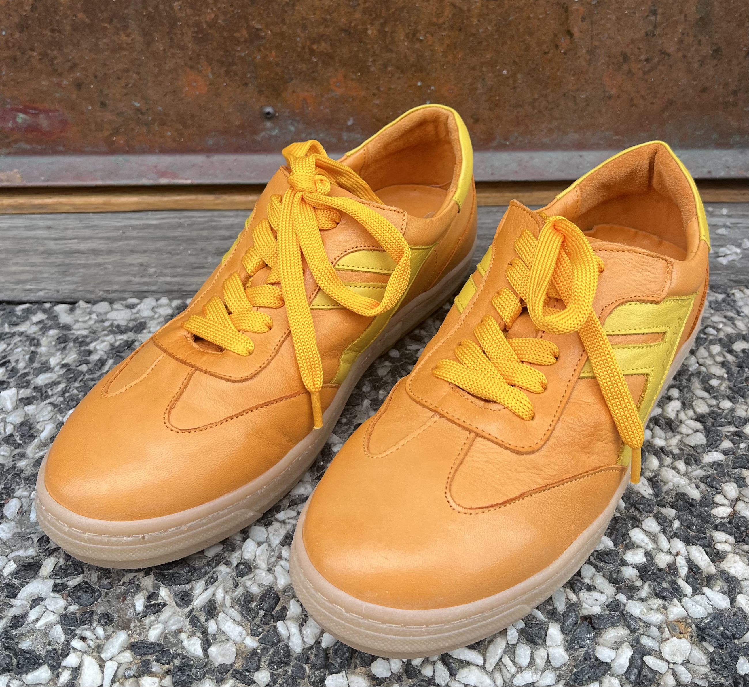 Sneakers Freya från  Andrea Conti, orange/ gul - 3