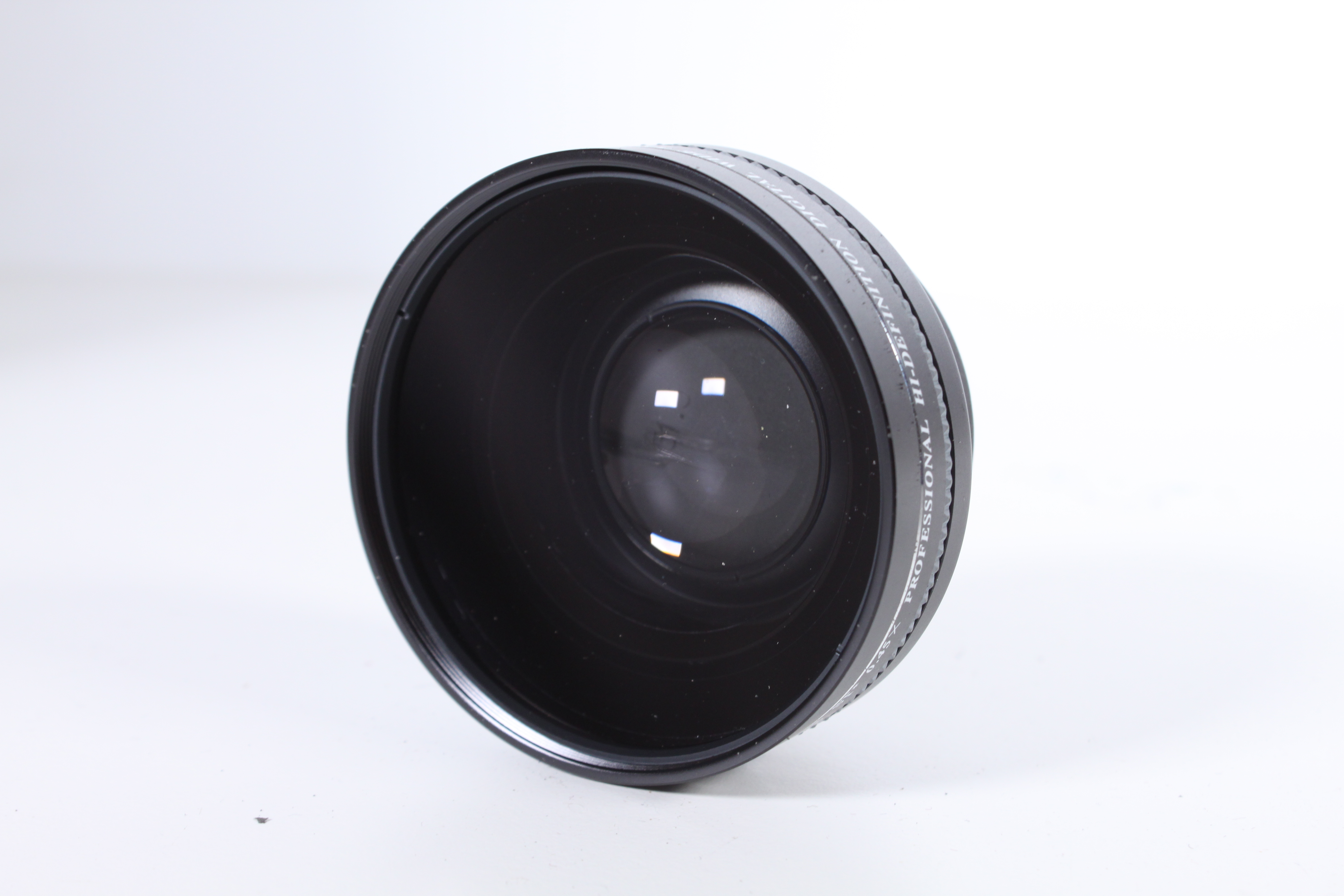 Vidvinkellins med skruvgänga för montering i 52mm filter.  - 2