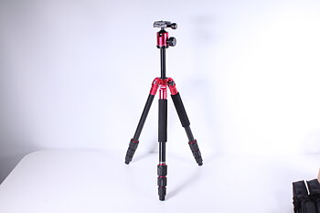 Fotopro C-4i (R) Tripod med kulled i metall - UTFÖRSÄLJNING 