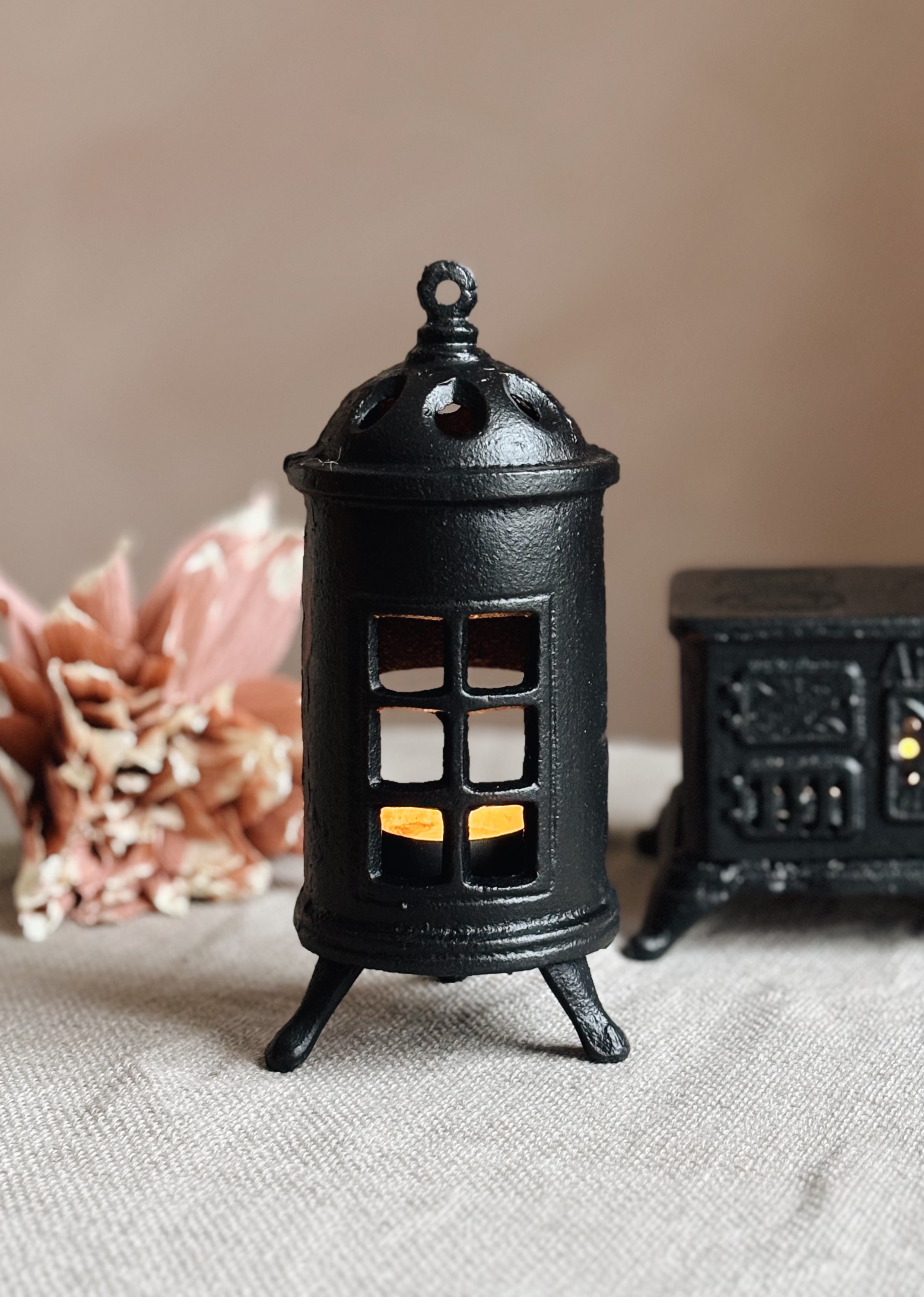Kamin för värmeljus svart