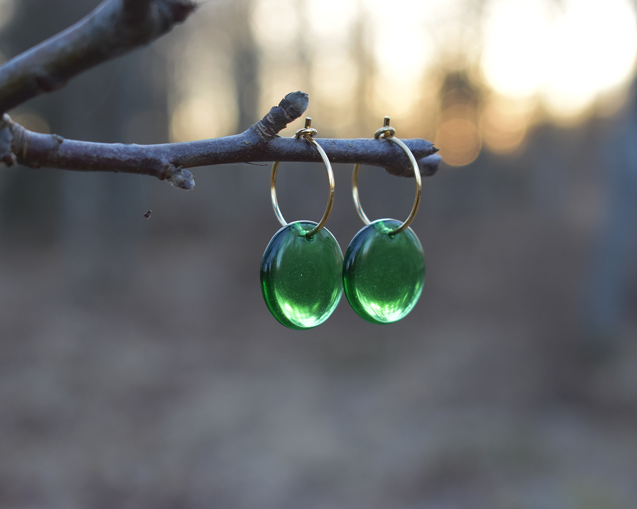SIKA FOREST - earrings in green glass gold plated