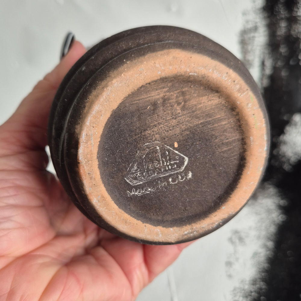 vintage VAS fat lava glasyr i grönt, vitt och brunt, Strehla GDR, h 14,9 cm - 5