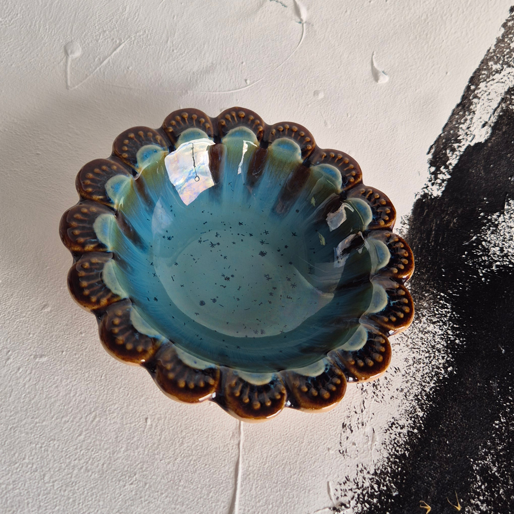 vintage SKÅL, blomformad i turkost och brunt från Jie keramik, br 18,3 cm - 3