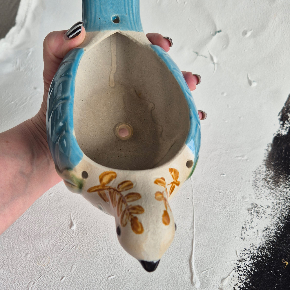 vintage BLOMKRUKA/SKÅL, fågel med mönster i turkost, brunt och grönt, l 23 cm - 11