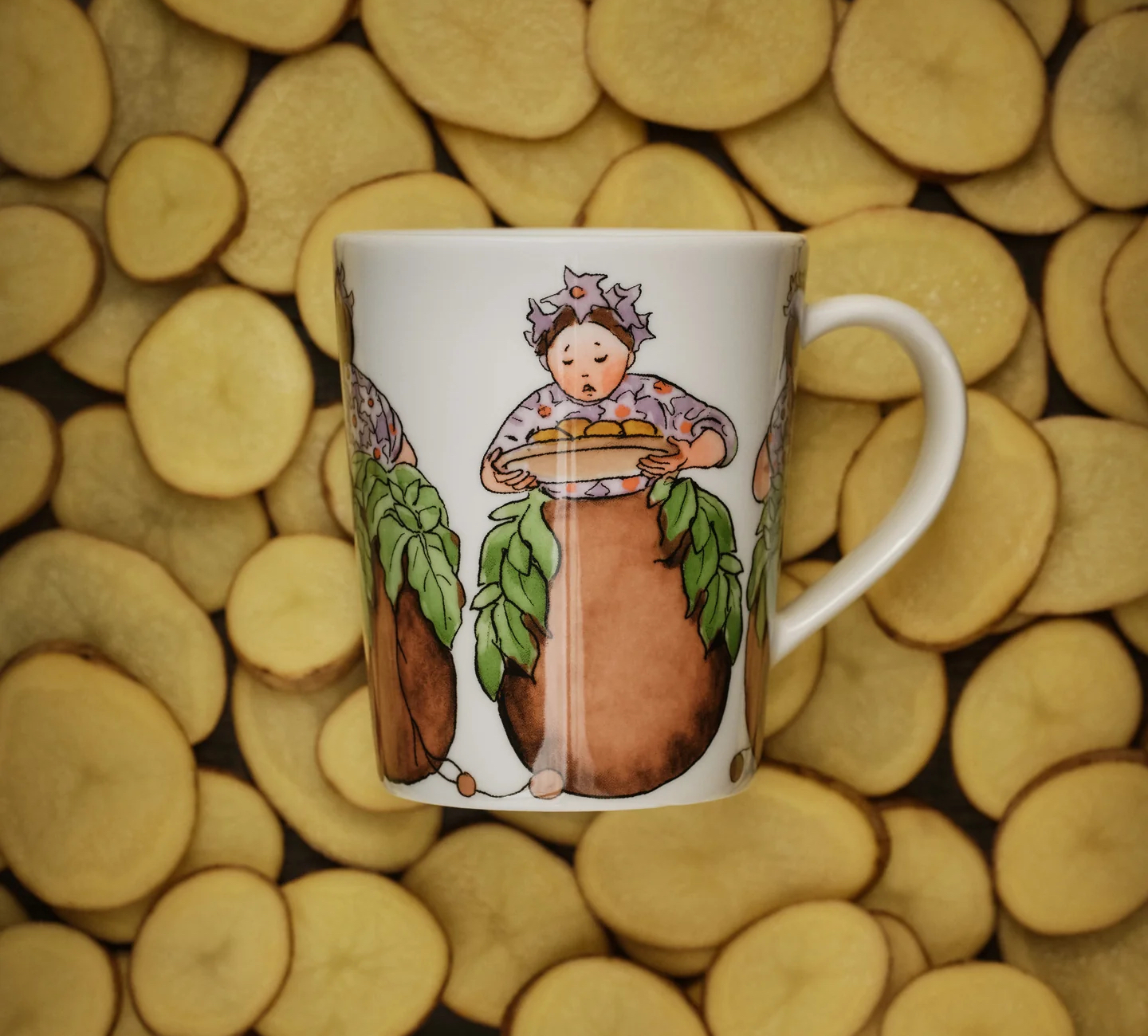 Elsa Beskow Mugg 28 cl (Med handtag) - Fru Potatis - 2