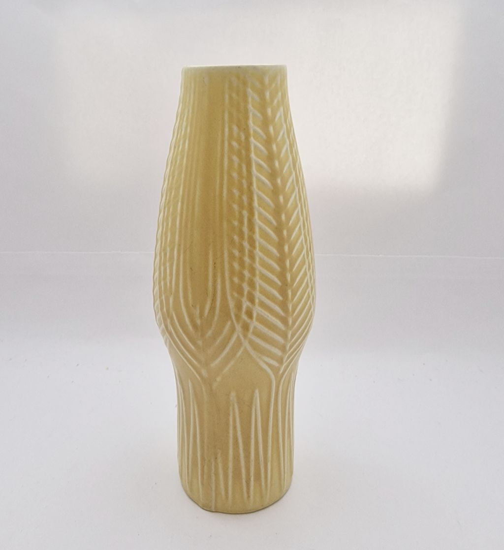 Gefle Berit Ternell yellow vase relief decoration