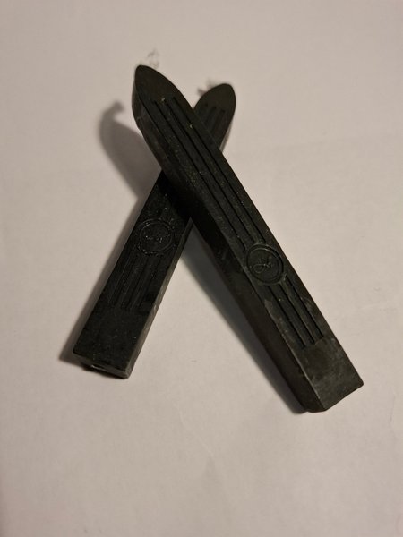 Lackstänger Svarta