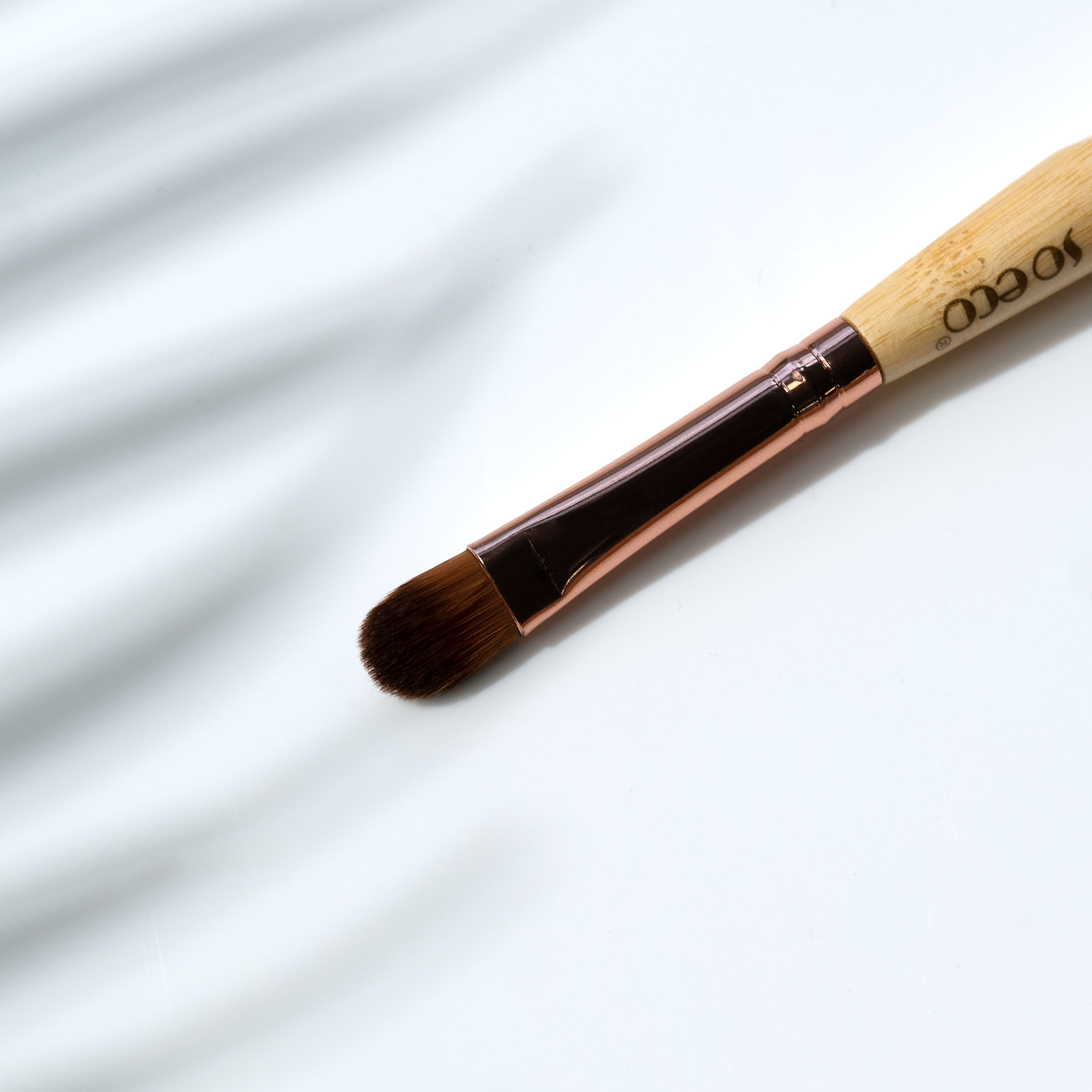So Eco Foundation & Concealer Brush - 4