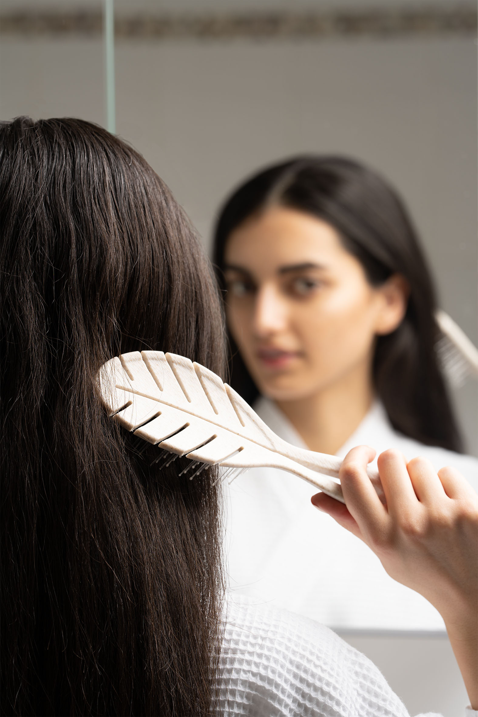 So Eco Biodegradable Detangling Leaf Brush - 2