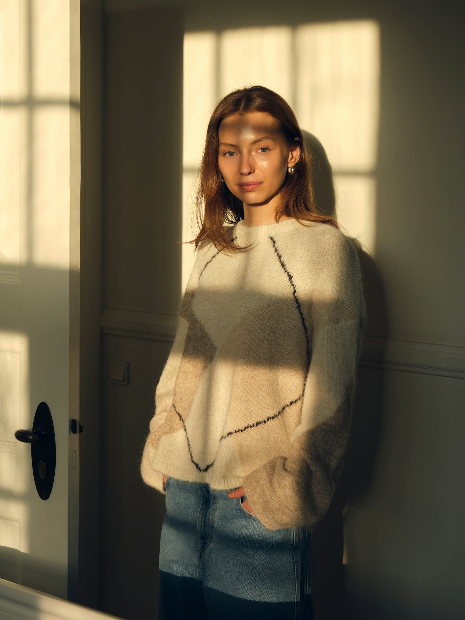 Neo Noir &nbsp;- Inga Check Fluff Knit Blouse  Creme - 7