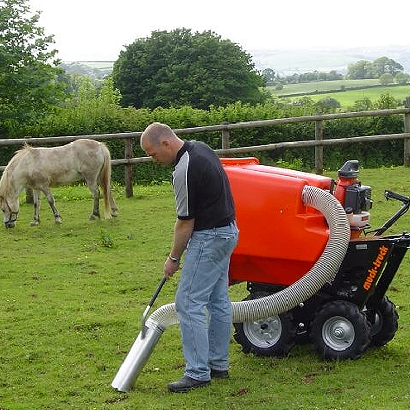 Heavy-duty paddock cleaner Trafalgar PC 450H för hage, gård och fält