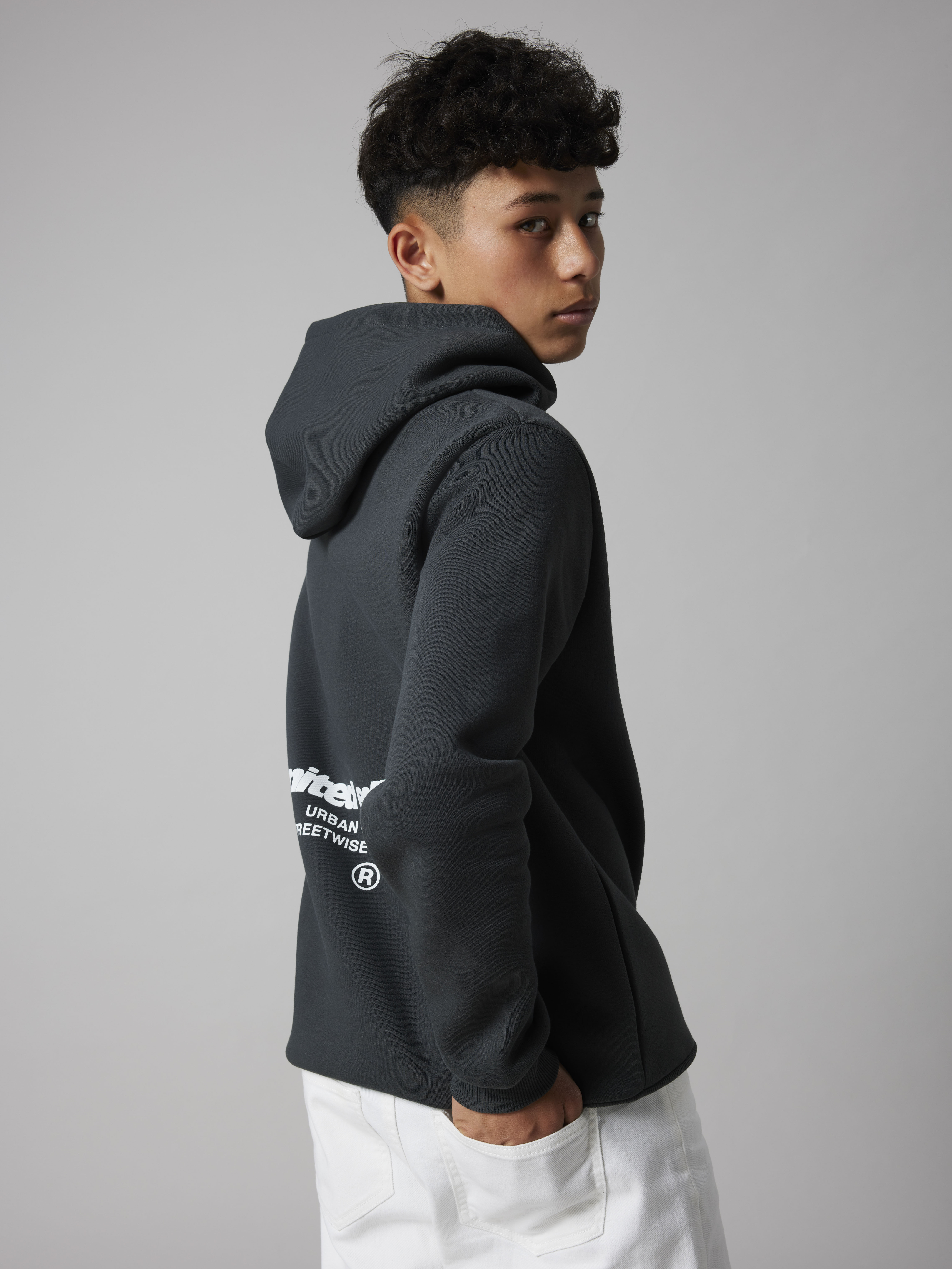 NLNHEDITION LS BRU SWEAT W. HOOD Pirate Black W. WHITE - 4