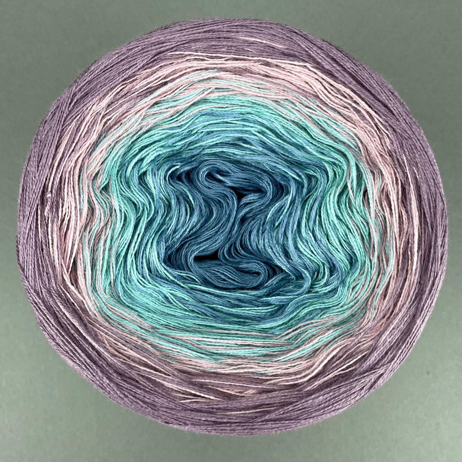 Colourful Yarn Cake 50/50, lilac whisper (750 m) - 2