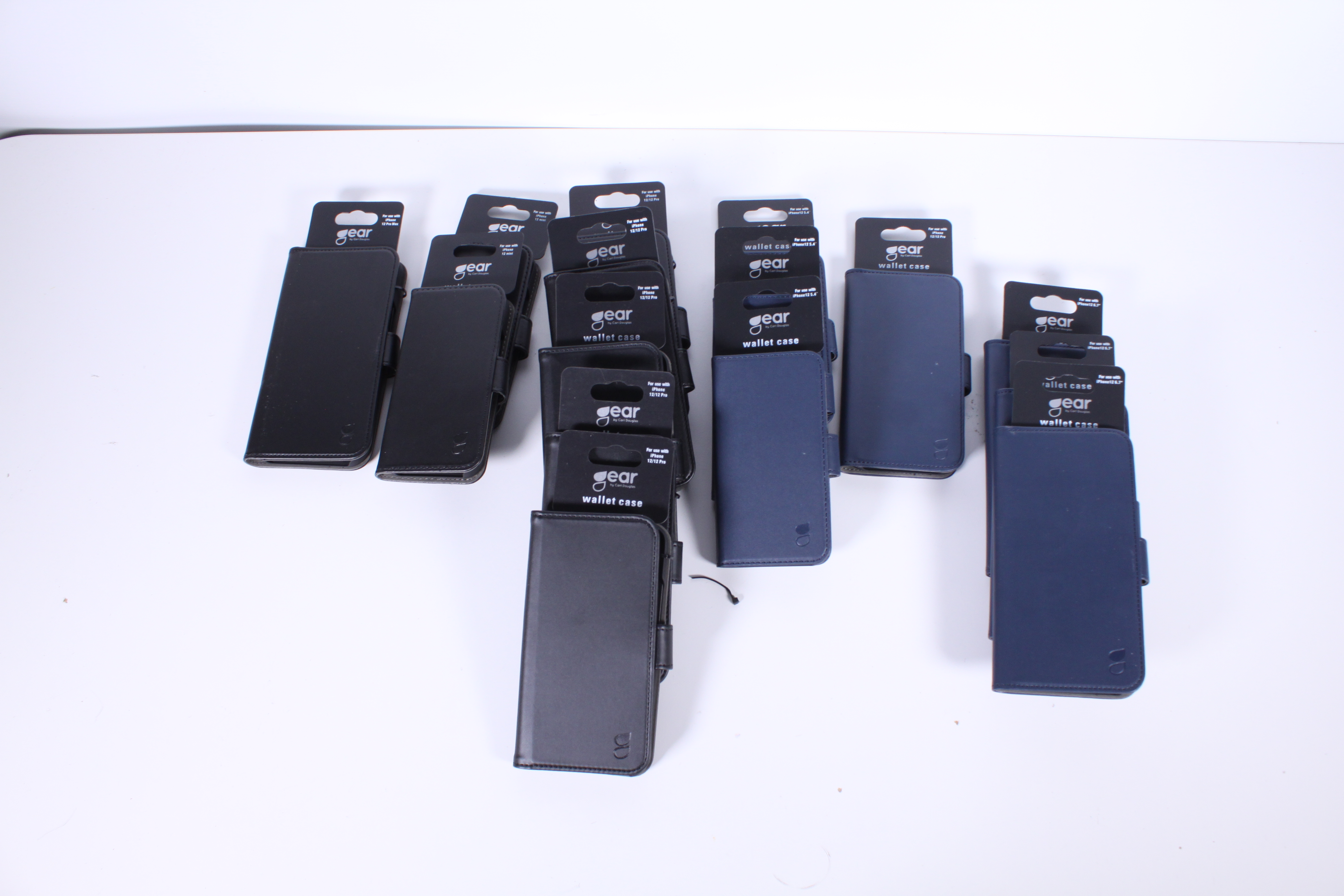 15 st GEAR Mobilfodral för Iphone 12, 12mini och 12 Pro Max HELT NYA