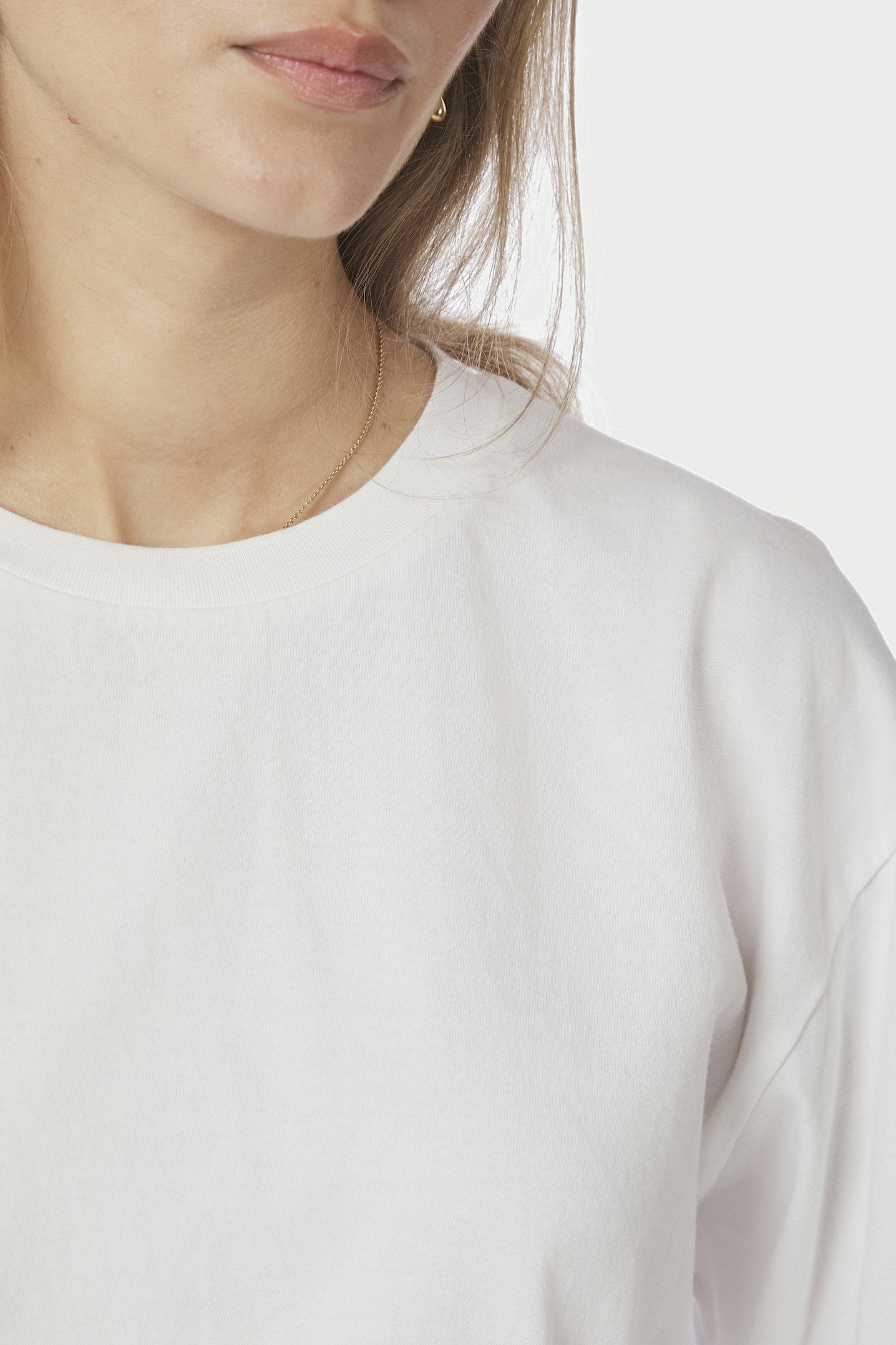 Neo Noir - Asha Boxy Tee White - 4