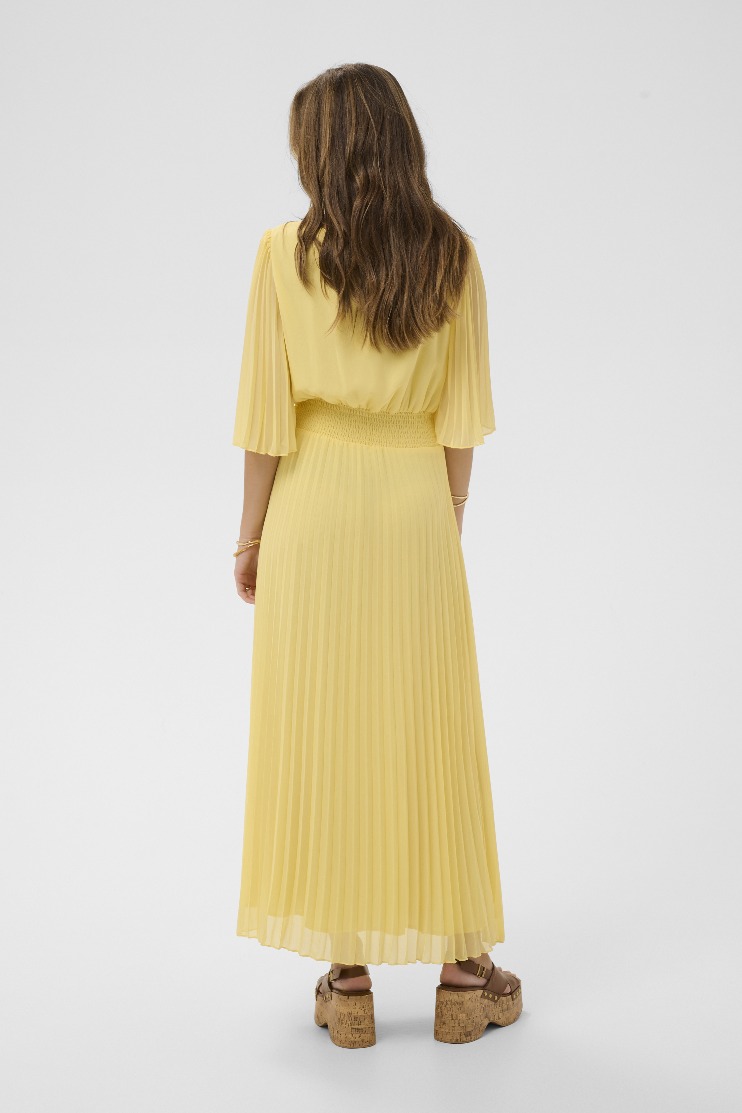 CRAluna Short Sleeve  Dress Lemon Meringue  Ljusgul plisserad klänning
