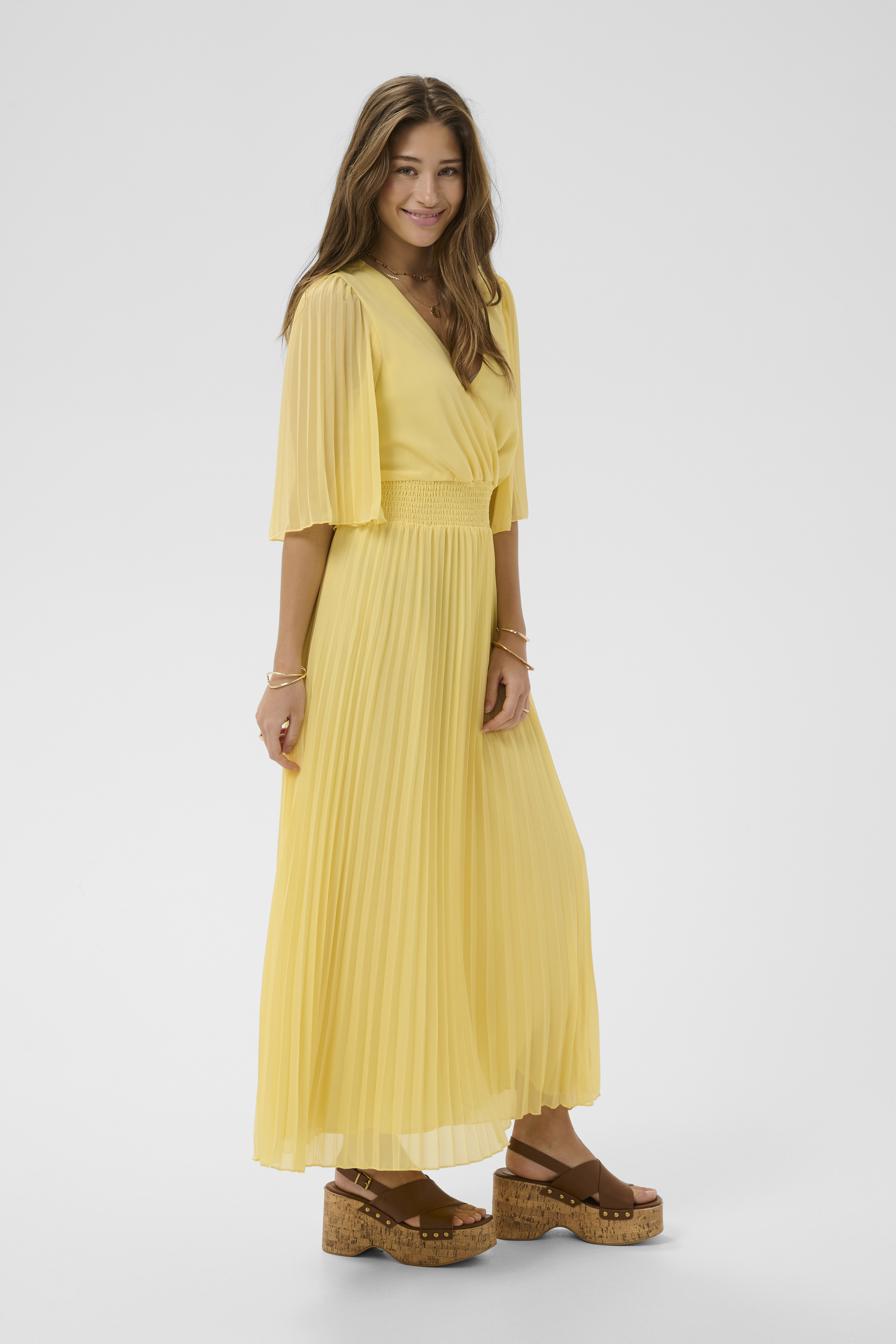 CRAluna Short Sleeve  Dress Lemon Meringue  Ljusgul plisserad klänning