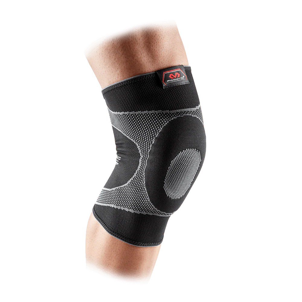 Kompressionsknäskydd med 4‑vägs elasticitet och gelstöd – McDavid Knee Sleeve